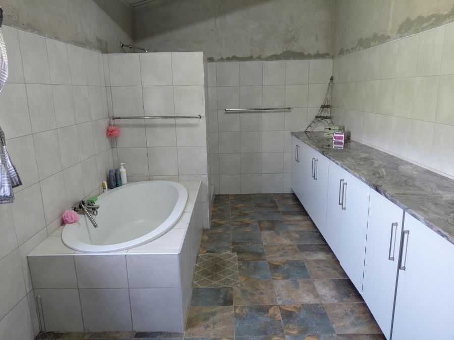 Commercial Property for Sale in Rocklands Eastern Cape